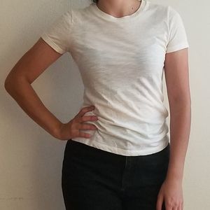 White fitted t-shirt